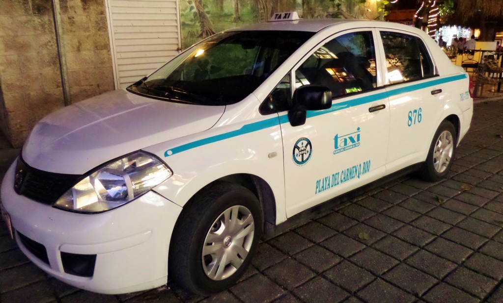 Taxis in Playa Del Carmen