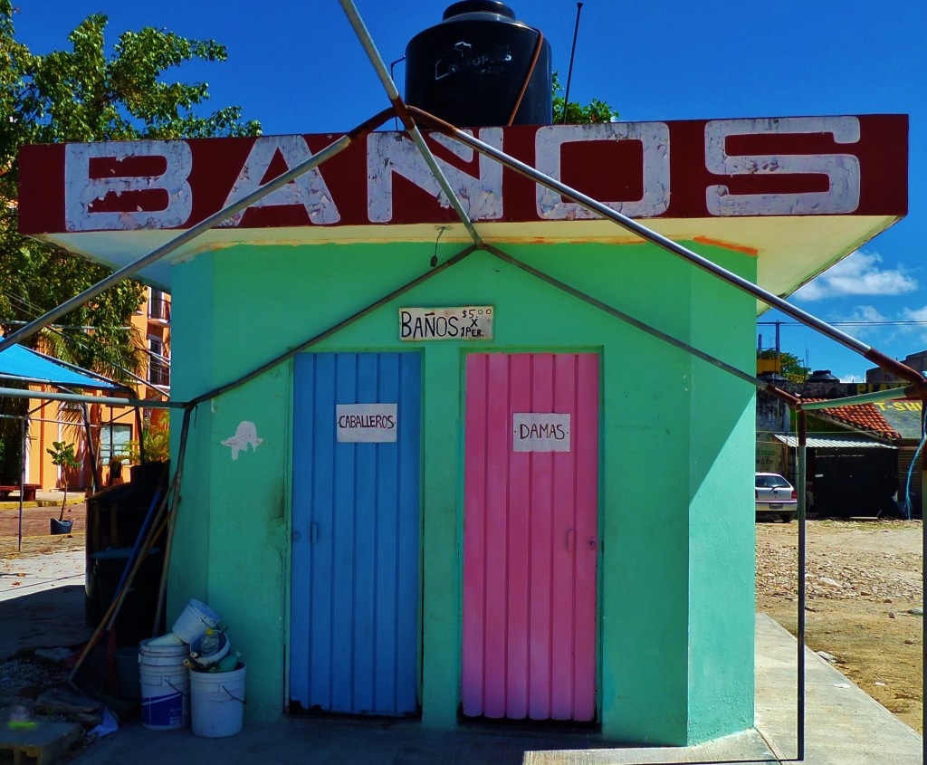 Public Bathrooms in Playa Del Carmen