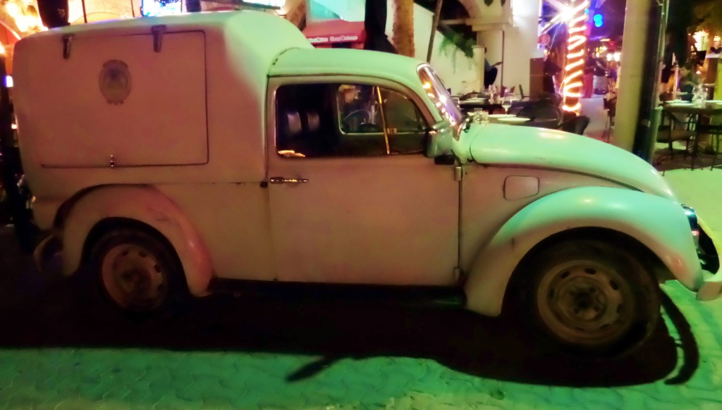 car, playa del carmen