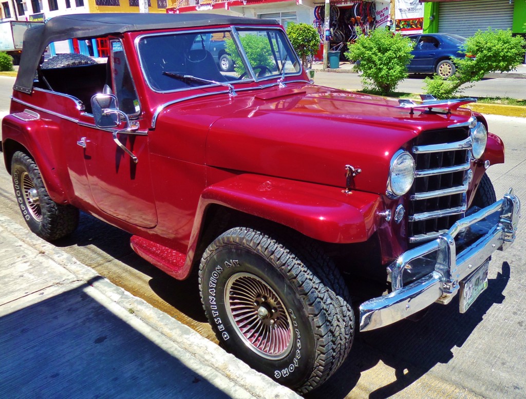 Modified car in Playa Del Carmen