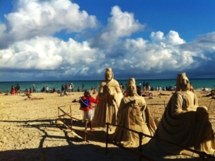 Sand sculpture in Playa Del Carmen