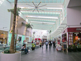 Plaza las Americas, Cancun, Mexico, shopping