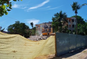 Building being torn down at 5th Ave and 38th St. 