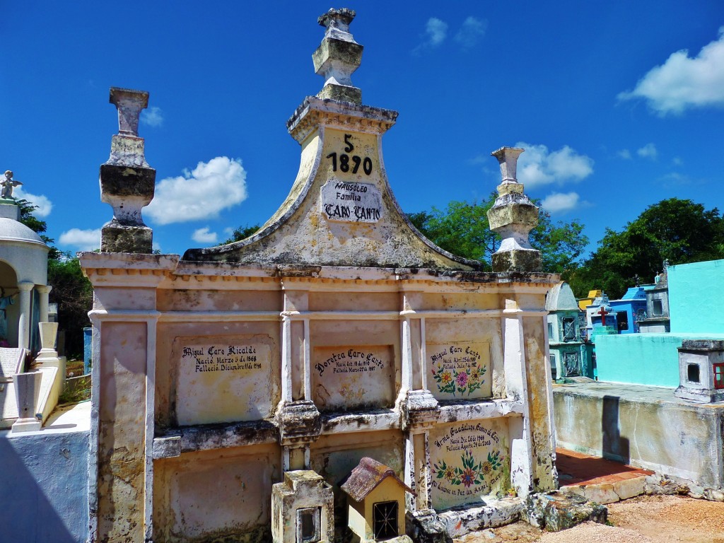Hoctun Cemetery, Yucatan ,Mexico