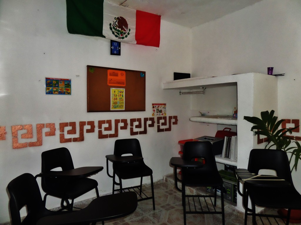 Spanish school in Playa Del Carmen