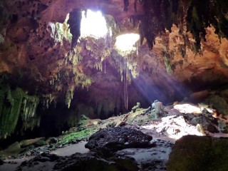 Lol-Tun Caves Mexico