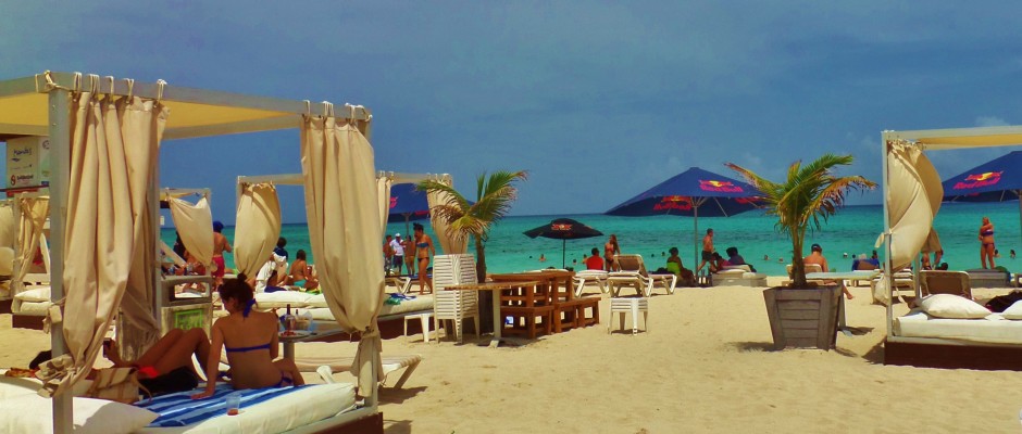 Mamitas Beach Club in Playa Del Carmen Mexico