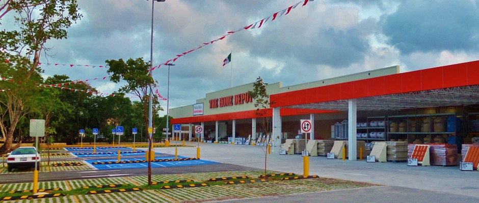 Home Depot in Playa Del Carmen Mexico