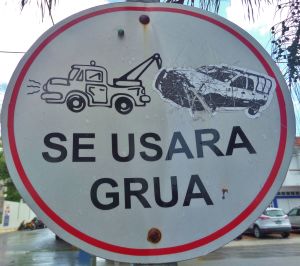 Funny signs in Playa Del Carmen