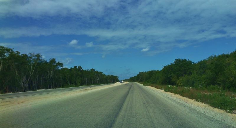 Autopista Mayab 305 highway
