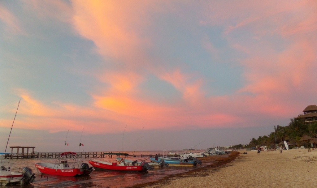 Sunrise in Playa Del Carmen