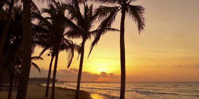 Sunrise photo in Playa Del Carmen