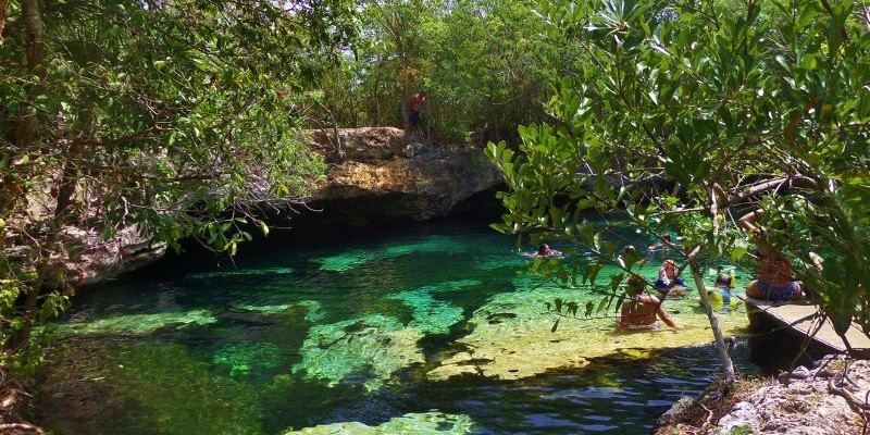 Cenote Azul Mexico Riviera Maya