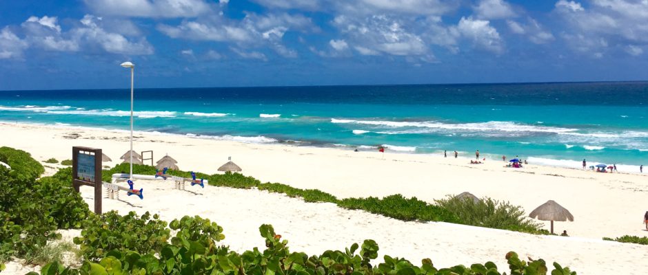 Cancun vs Playa Del Carmne
