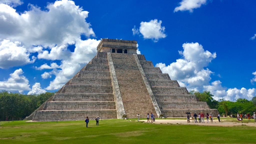 driving to Chichen Itza