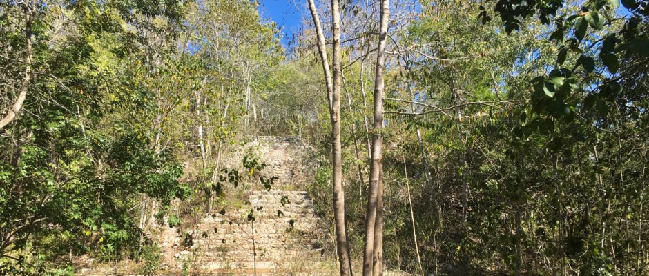 Yaxunah Mayan ruins Yucatan