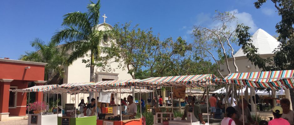 El Pueblito Market Mayakoba