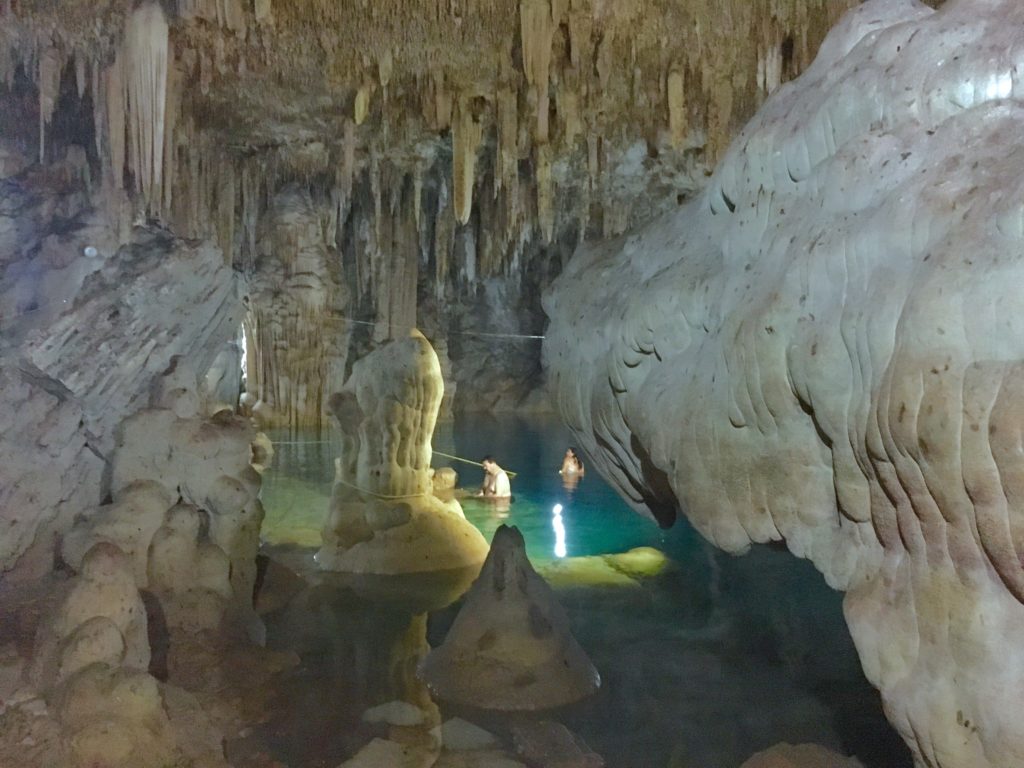 Cenote Cho'o'oj ha in Xcan Yucatan