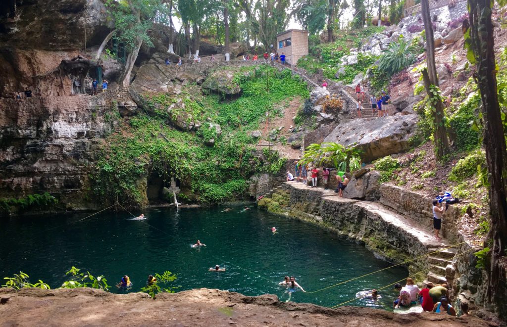 Playa Del Carmen cenotes that are close to visit for swimming and