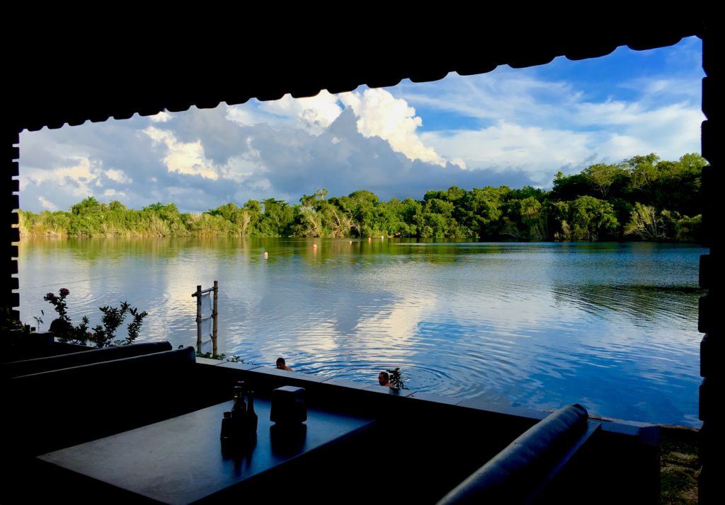 Cenote Azul Bacalar