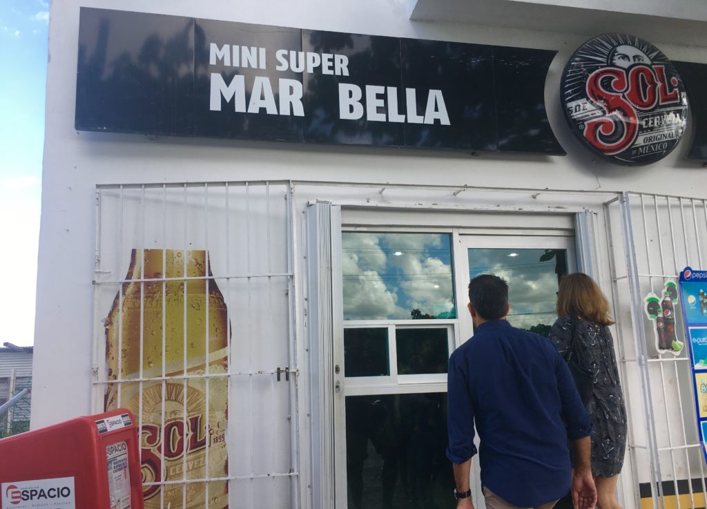 Mar Bella Raw bar Grill 