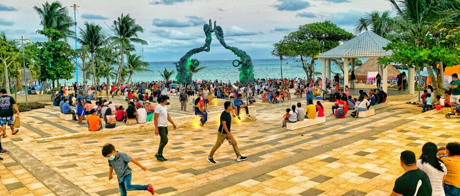 Park Fundadores Playa Del Carmen