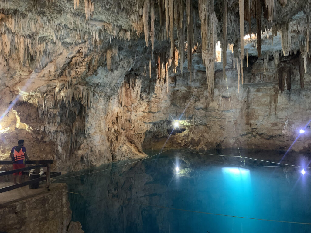 Cenote Palomitas