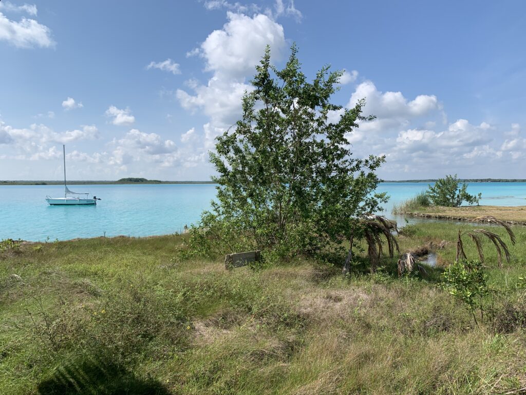 Bacalar blue colors