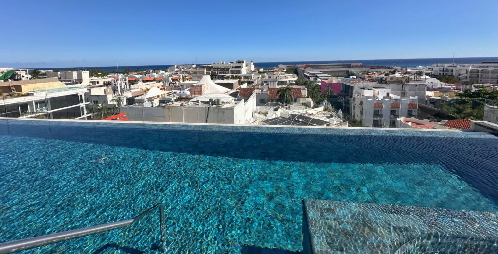 Rooftop in Playa Del Carmen with pool